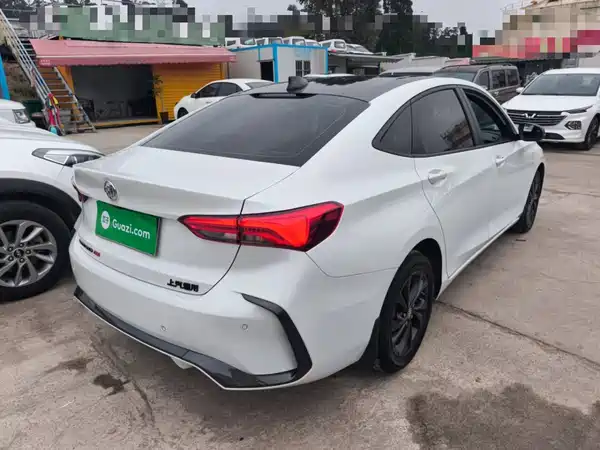 Buick Verano 2023, фото 4