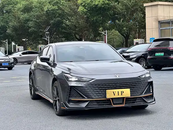 Changan UNI-V 2023, фото 3