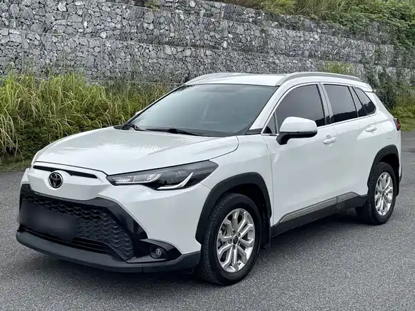 Toyota Frontlander 2022