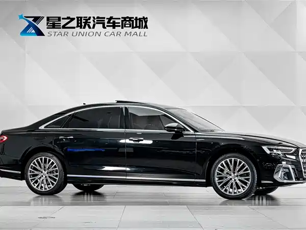 Audi A8 2023, фото 5