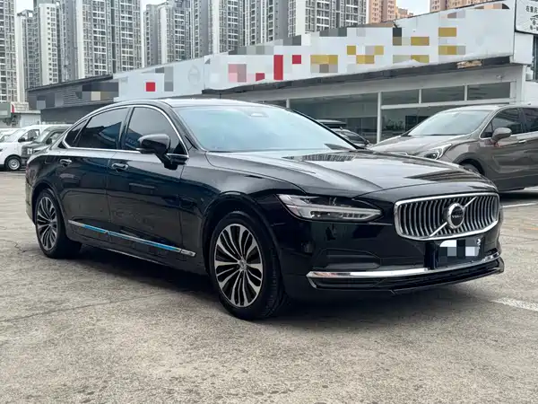 Volvo S90 2023, фото 4