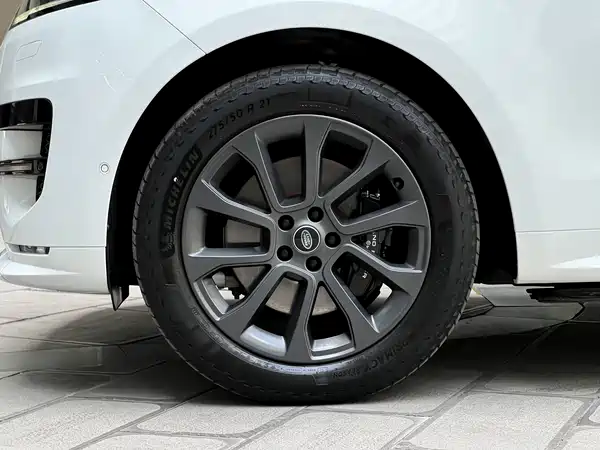 Land Rover Range Rover Sport 2023, фото 6