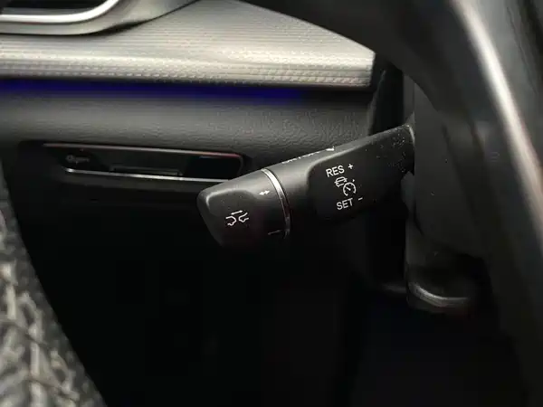 Hongqi H5 2023, фото 14
