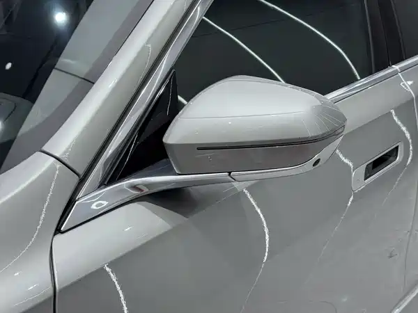 BMW i7 2023, фото 5