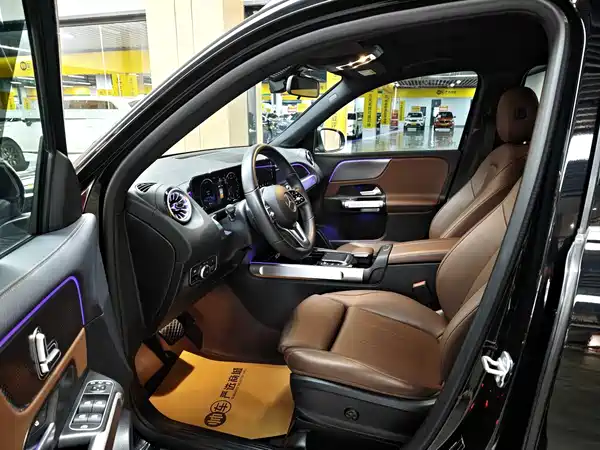 Mercedes-Benz GLB 2023, фото 7