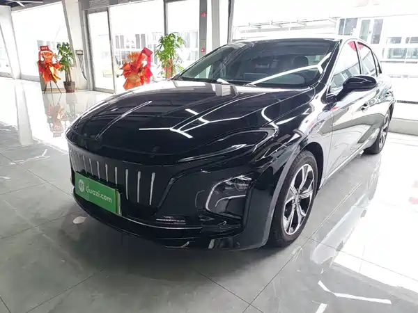 Hongqi E-QM5 2023