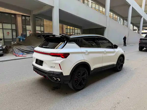 Geely Coolray 2022, фото 6