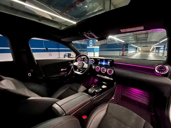 Mercedes-Benz CLA 2023, фото 13