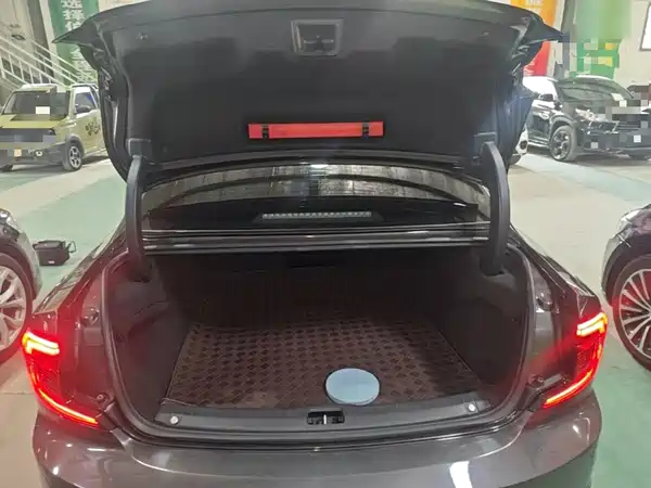Volvo S90 2024, фото 18