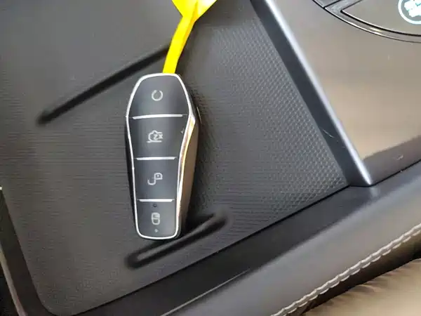 BYD Seal 06 DM-i 2025, фото 17