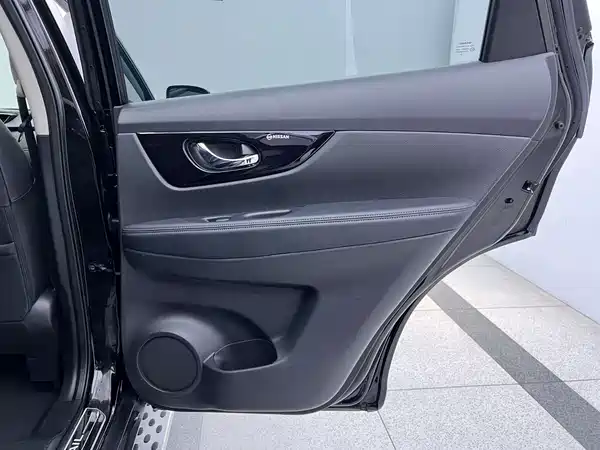 Nissan X-Trail 2023, фото 18