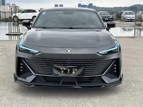 Changan UNI-V 2022, фото 2