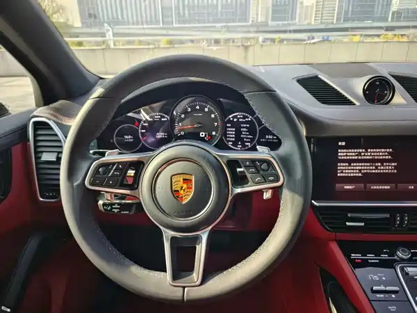 Porsche Cayenne 2023, фото 13