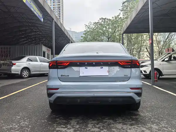 Geely Emgrand 2023, фото 4