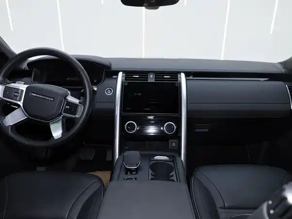 Land Rover Discovery 2025, фото 15