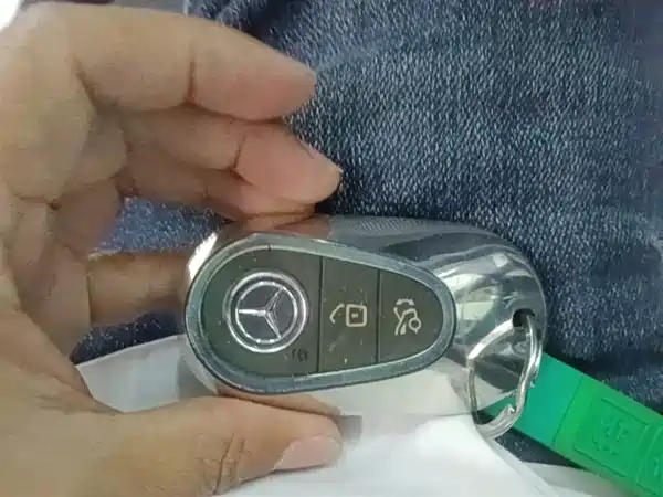 Mercedes-Benz C-Class 2024, фото 8
