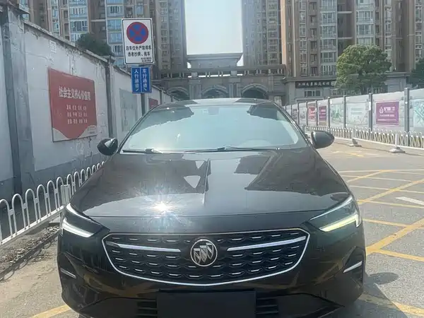 Buick Regal 2023, фото 2