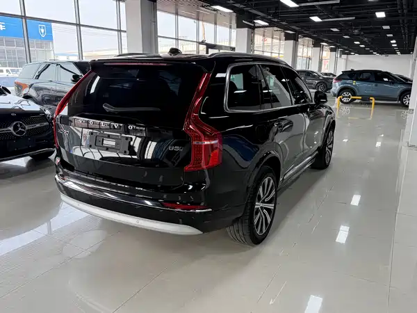 Volvo XC90 2022, фото 4