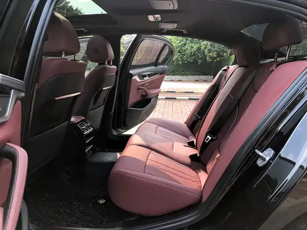 BMW 5 Series 2022, фото 14
