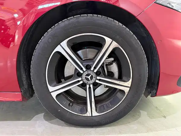 Mercedes-Benz A-Class 2024, фото 14