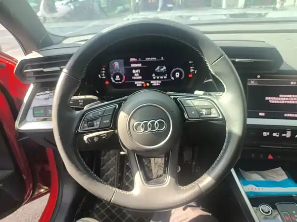 Audi A3 2023, фото 11