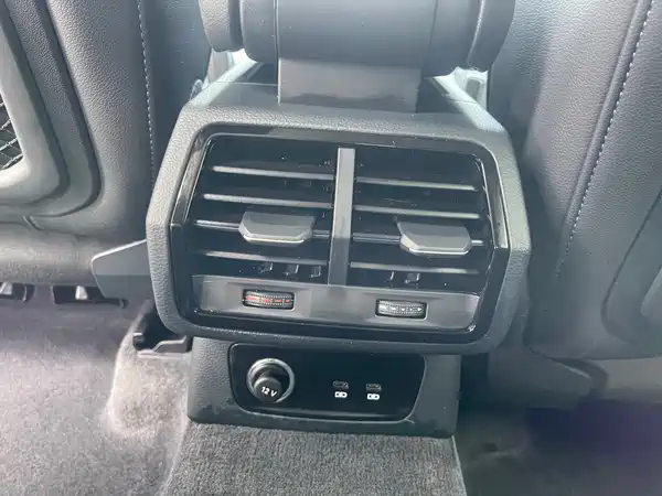 Audi Q3 2022, фото 8