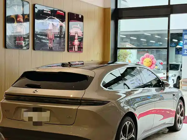NIO ET5T 2024, фото 3