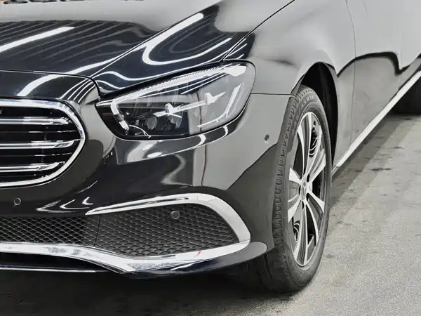 Mercedes-Benz E-Class PHEV 2022, фото 32