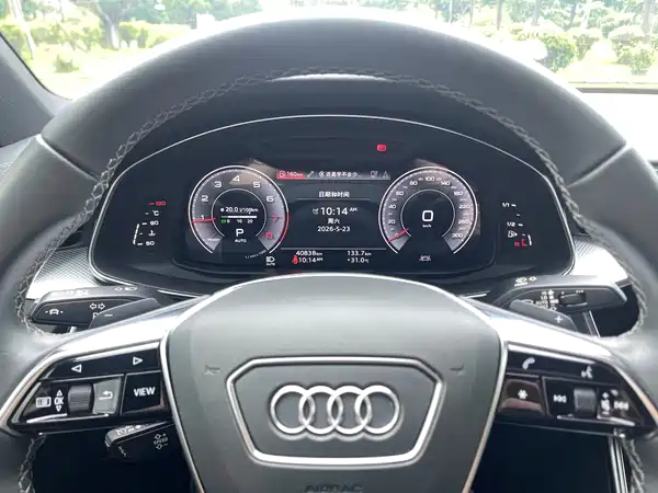 Audi A7L 2022, фото 9