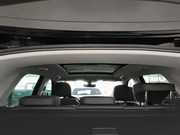 Audi Q5L 2022, фото 17
