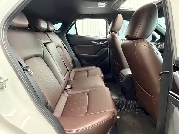 Mazda CX-4 2021, фото 17