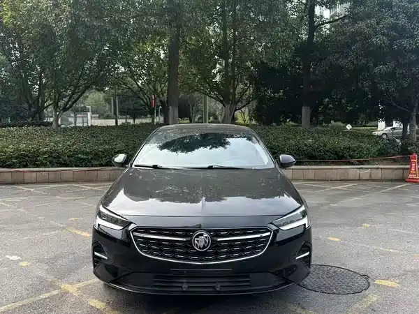 Buick Regal 2023, фото 2