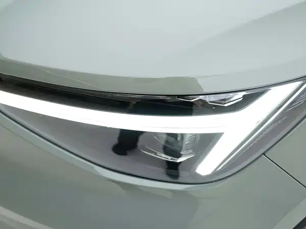 Volvo C40 2022, фото 14