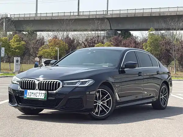 BMW 5 Series PHEV 2022