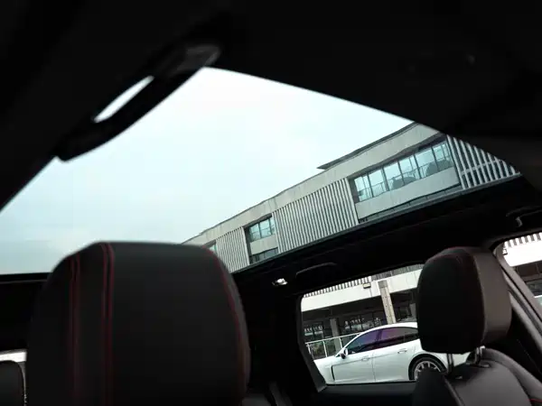 Land Rover Discovery Sport 2023, фото 20