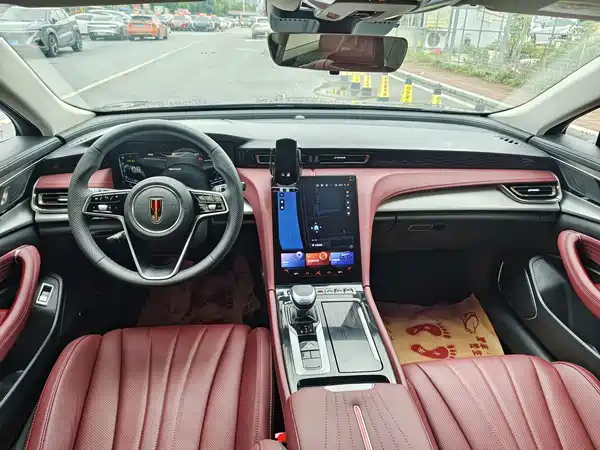 Hongqi H5 2023, фото 6
