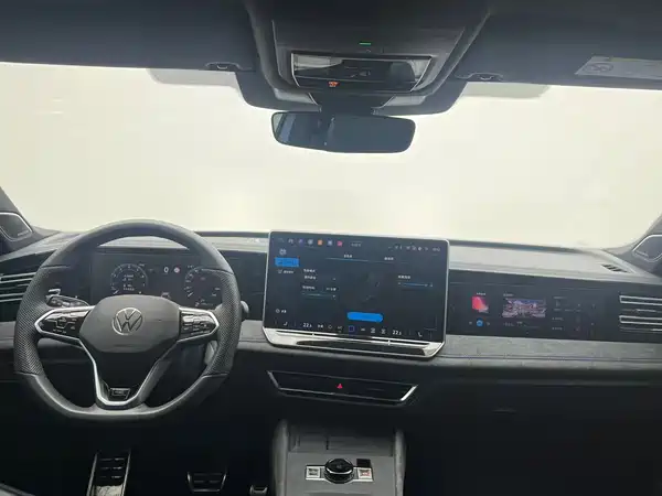 Volkswagen Tiguan L 2024, фото 8