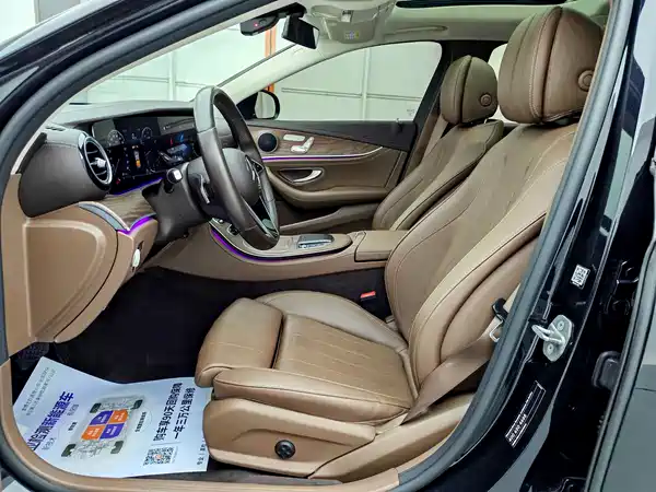 Mercedes-Benz E-Class 2022, фото 5