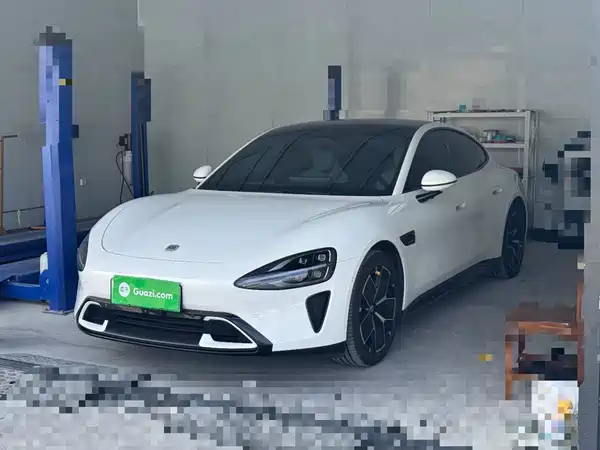 Xiaomi SU7 2024