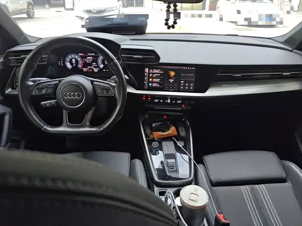 Audi A3 2022, фото 5