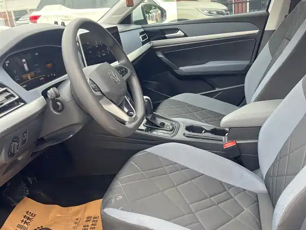 Volkswagen Lavida 2023, фото 15