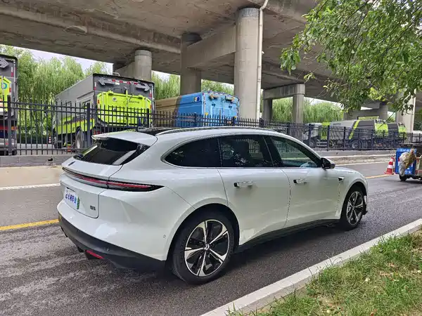 NIO ET5T 2024, фото 5