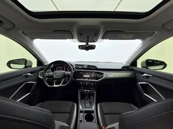 Audi Q3 2023, фото 10