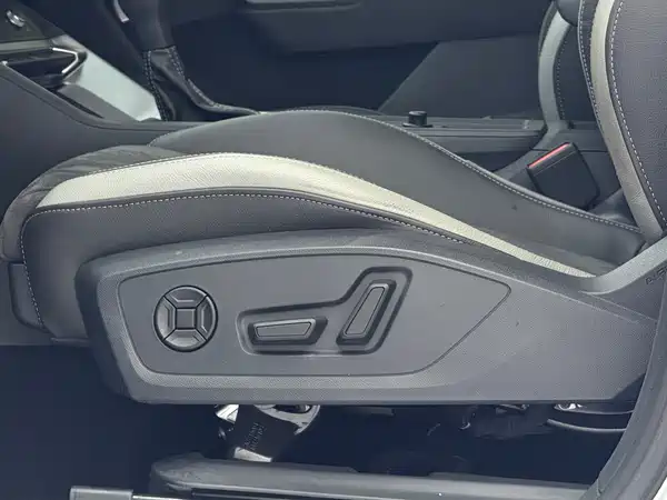 Audi Q3 2023, фото 20