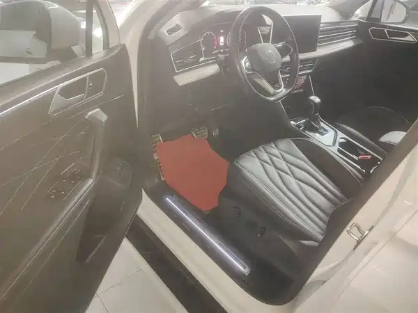 Volkswagen Tiguan L 2022, фото 15