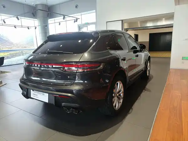 Porsche Macan 2022, фото 3