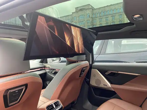 BMW i5 2024, фото 12