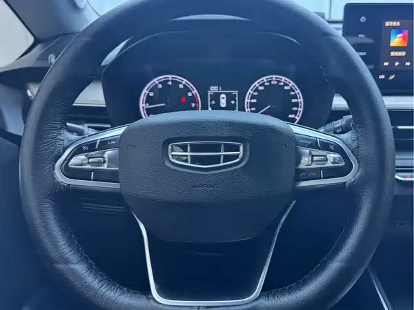Geely Vision X3 2021, фото 12