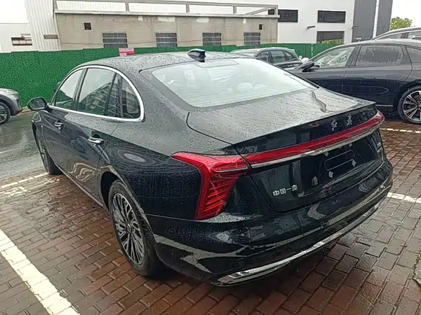 Hongqi H5 2025, фото 4
