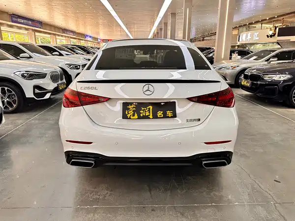 Mercedes-Benz C-Class 2023, фото 16
